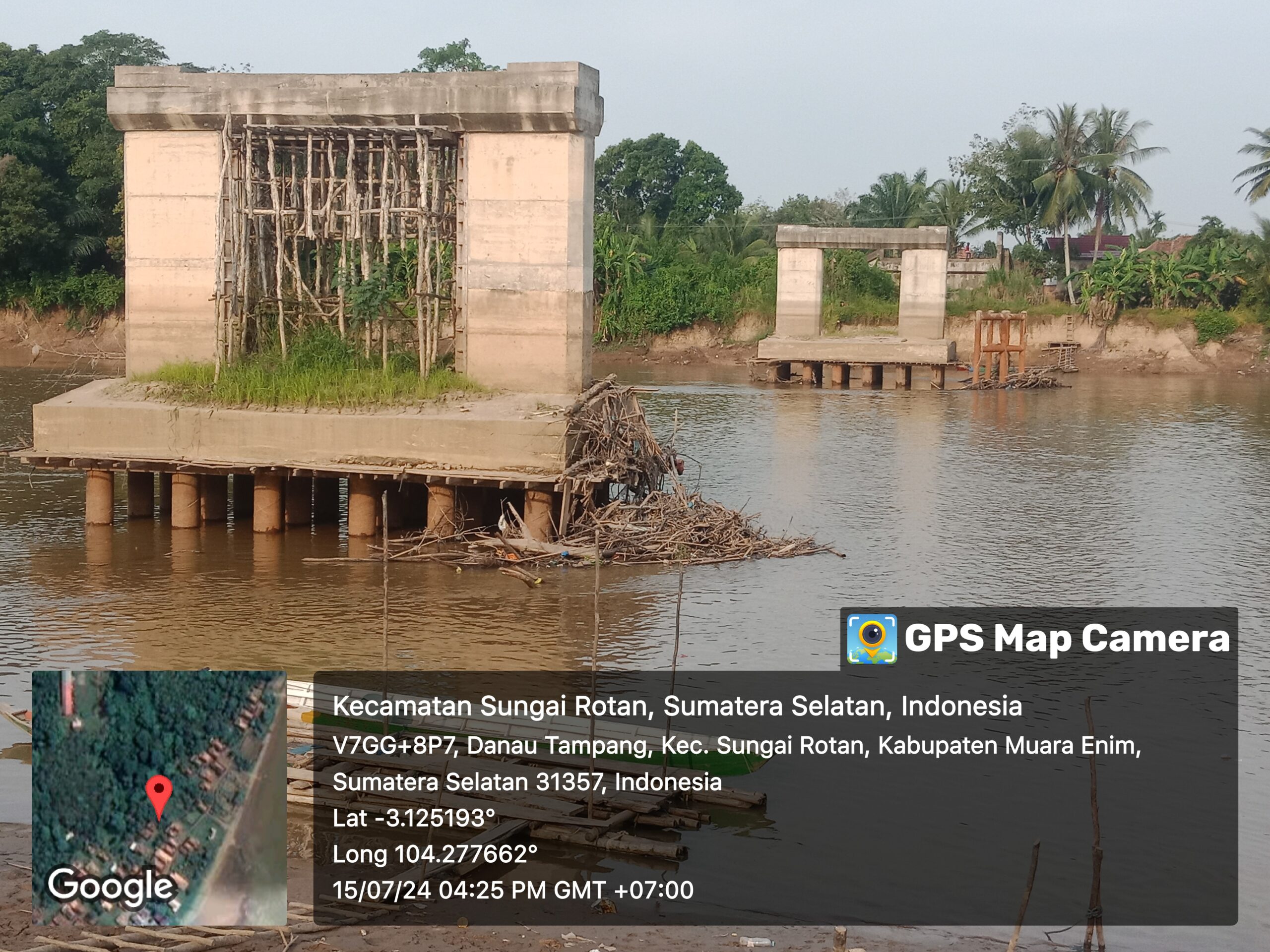 Kokoh nya tiang jembatan, bukti sejarah Harapan Desa Danau tampang