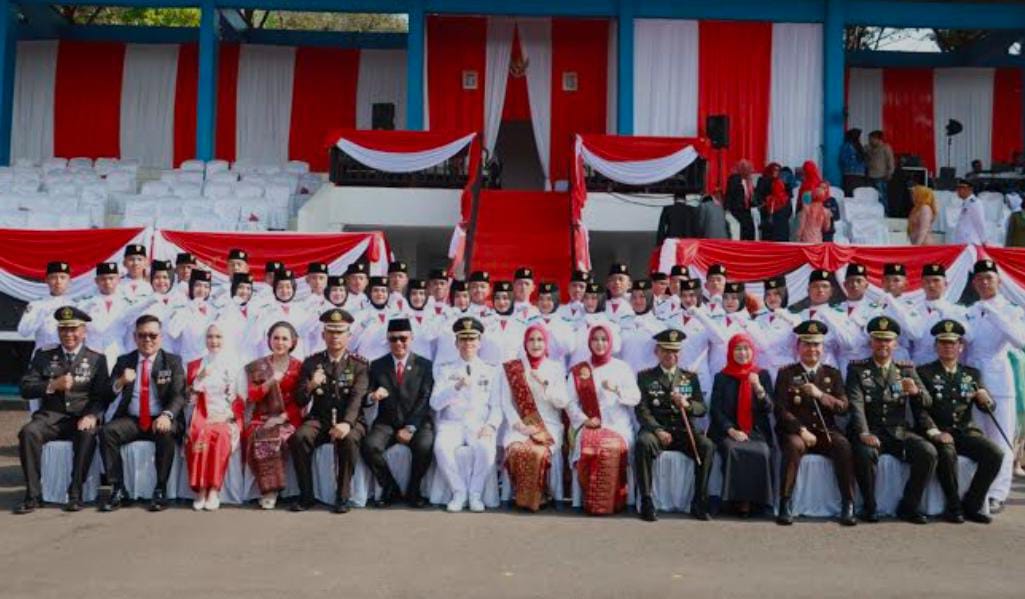 DENGAN TEMA NUSANTARA BARU INDONESIA MAJU KABUPATEN LAHAT ADAKAN UPACARA PENAIKAN BENDERA HUT RI KE 79 DILAPANGAN EX MTQ