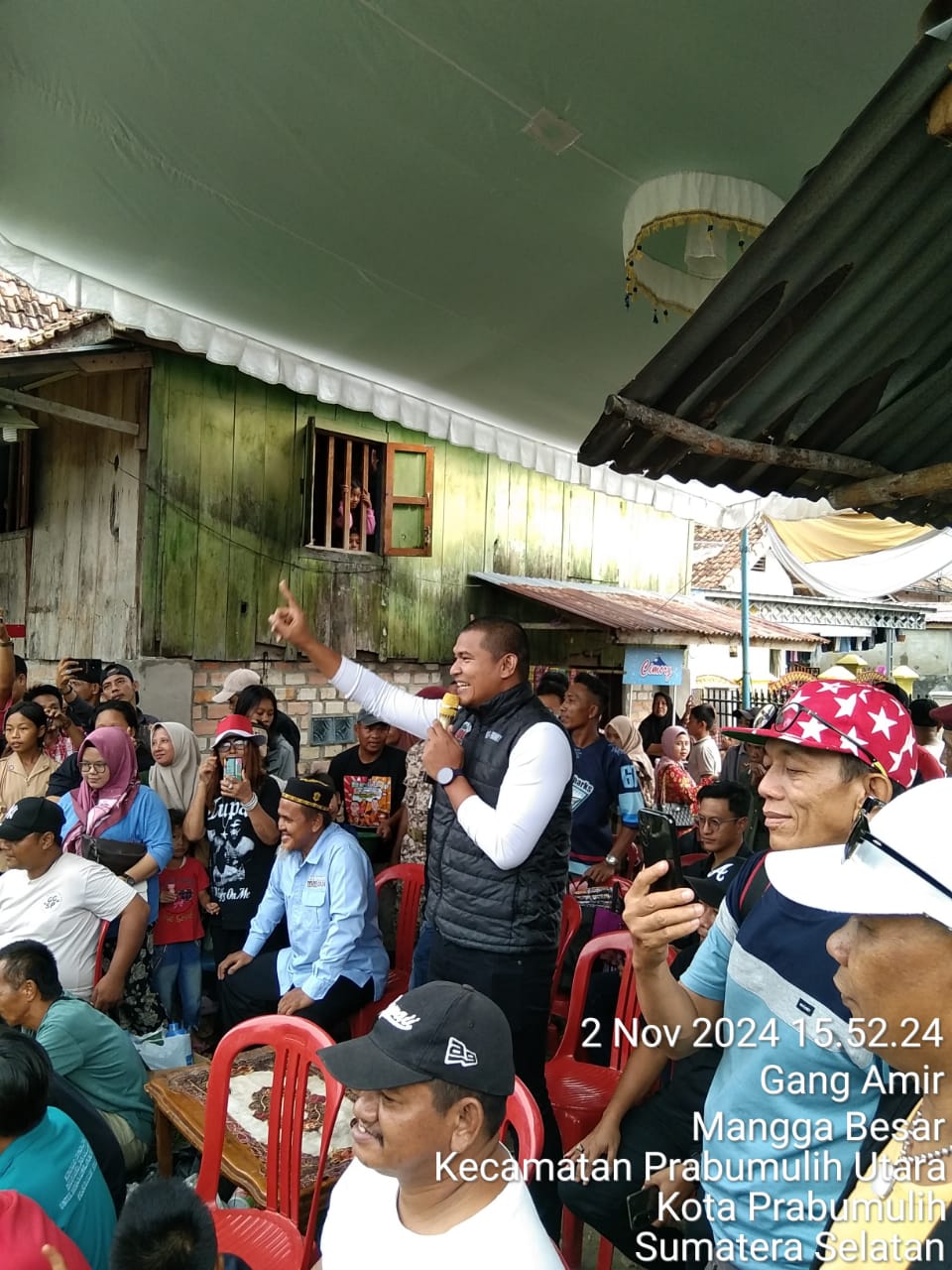 Frengky Nasril SKom MM mengadakan kampanye lomba pemancingan di kolam asri